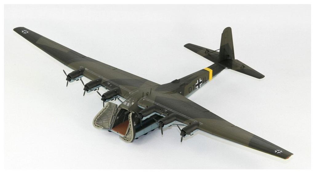 Pit Road SN Series German Air Force Me323 Gigant Transport Plane Plastic Model SN20 1/144 D-1