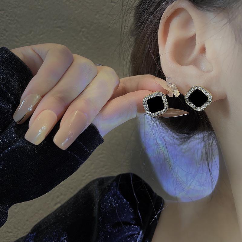 925 Silver Geometric Earrings with Flash Diamond - Trendy, High-End Light Luxury Design for Women