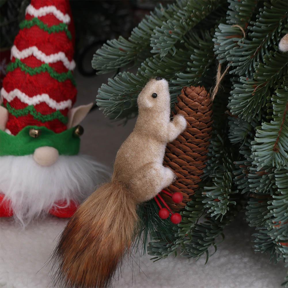 DIY Christmas Tree Decorations Small Foam Xmas Tree Hanging Ornaments Festival Simulated Squirrel Pendant New Year Gift