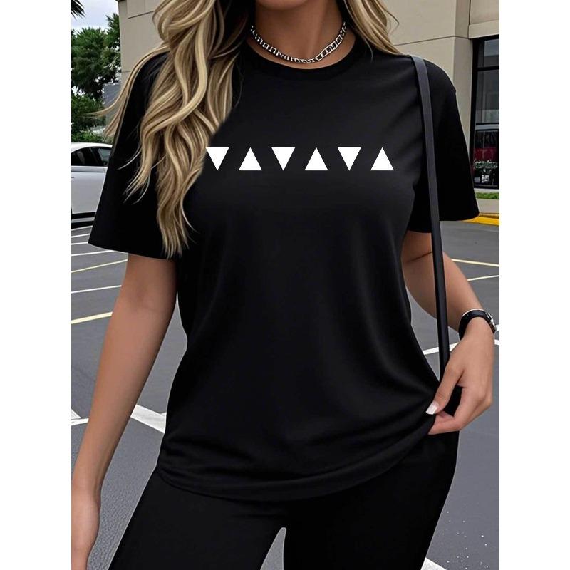 

A Stylish Short-Sleeve Top for Women Featuring a Minimalist Inverted Triangle Pattern, Perfect for Daily Commuting, Sports, And Casual Wear. 4XL чорний
