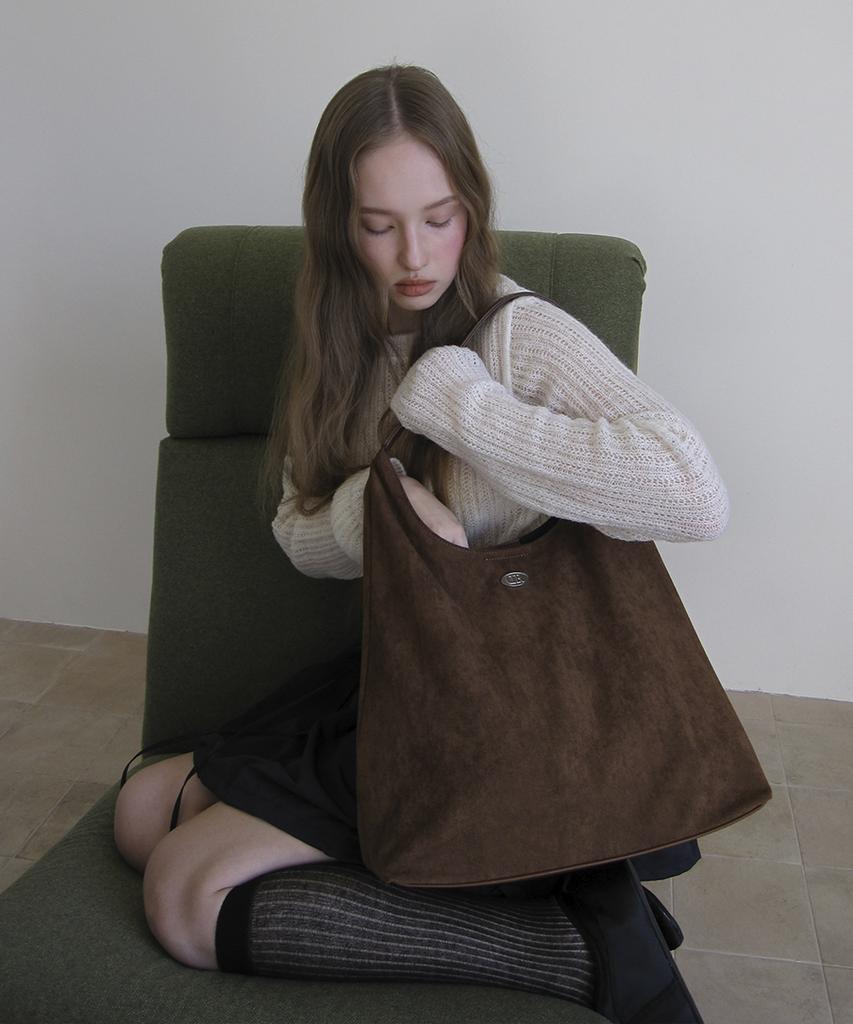 Dumaro Merci Suede Shoulder Bag / Dark Brown