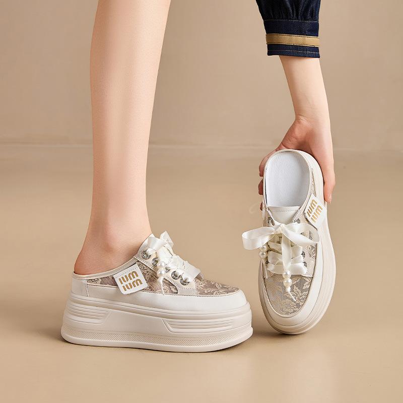 Lace platform white shoes women's new summer breathable inner height increase women's shoes are popular today