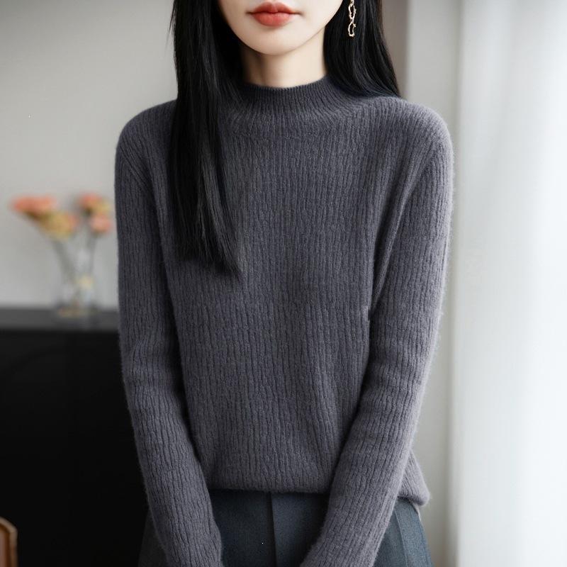 Long-sleeved Pullover Sweater for Women, Fitted and Slimming, with A Semi-high Collar, Knitted Base Layer Top