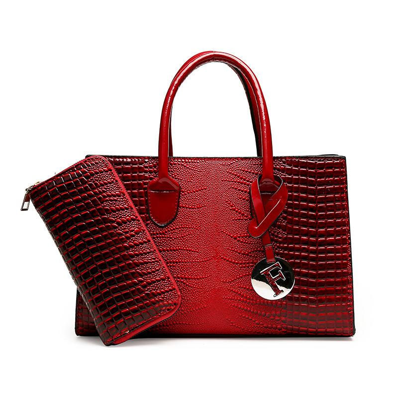 

Винтажная женская сумка из крокодиловой кожи, классическая женская сумка через плечо, сумка для мамы, модная сумка через плечо из мягкой кожи, металлическая отделка