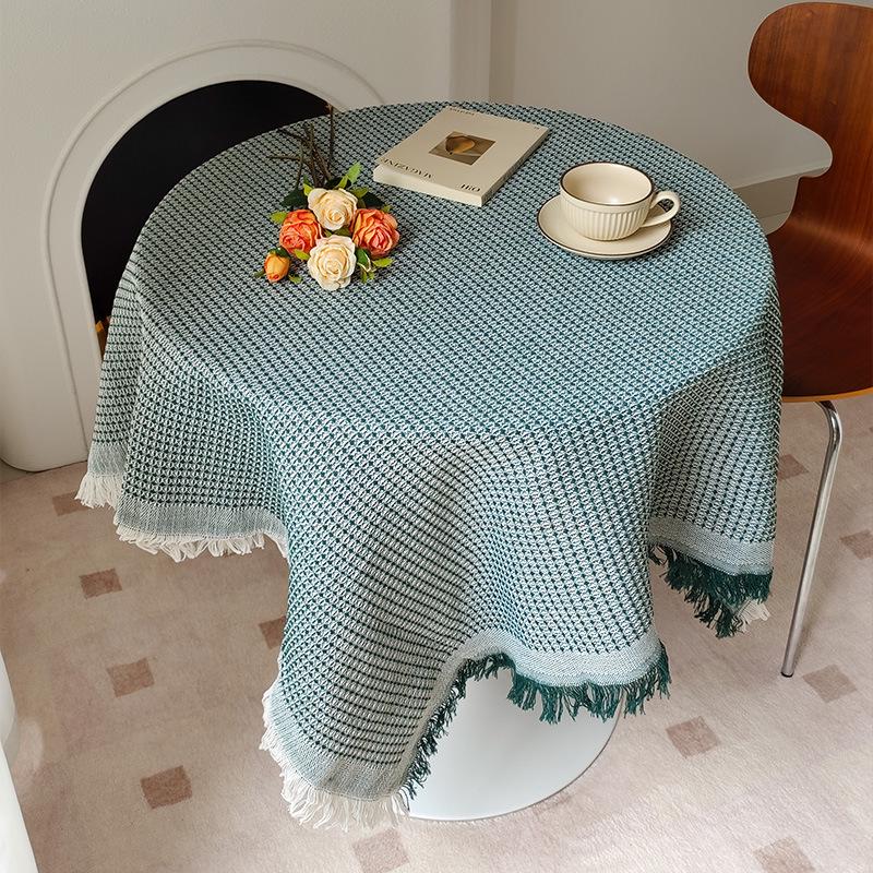 Pastoral White Tassel Tablecloth - French-Inspired Cotton Linen for Coffee and Bedside Tables