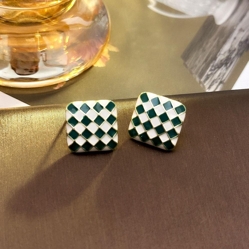 Silver Needle Korean Version Elegant Black and White Plaid Earrings