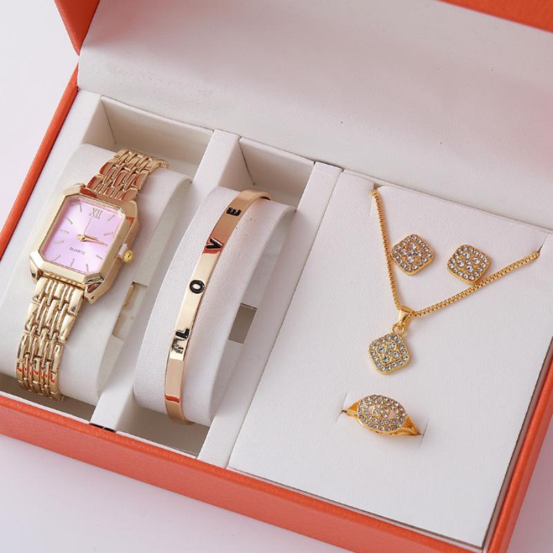 Love Square Fashion Bracelet Watch Popular Alloy Set Women S Watch large price