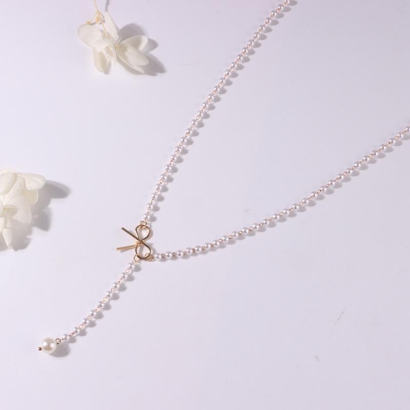 Sweet Bowknot Tassels Pendant Necklace Fashion Pearls Chain Choker Simple Collar Necklace Clavicle Chain Party Jewelry