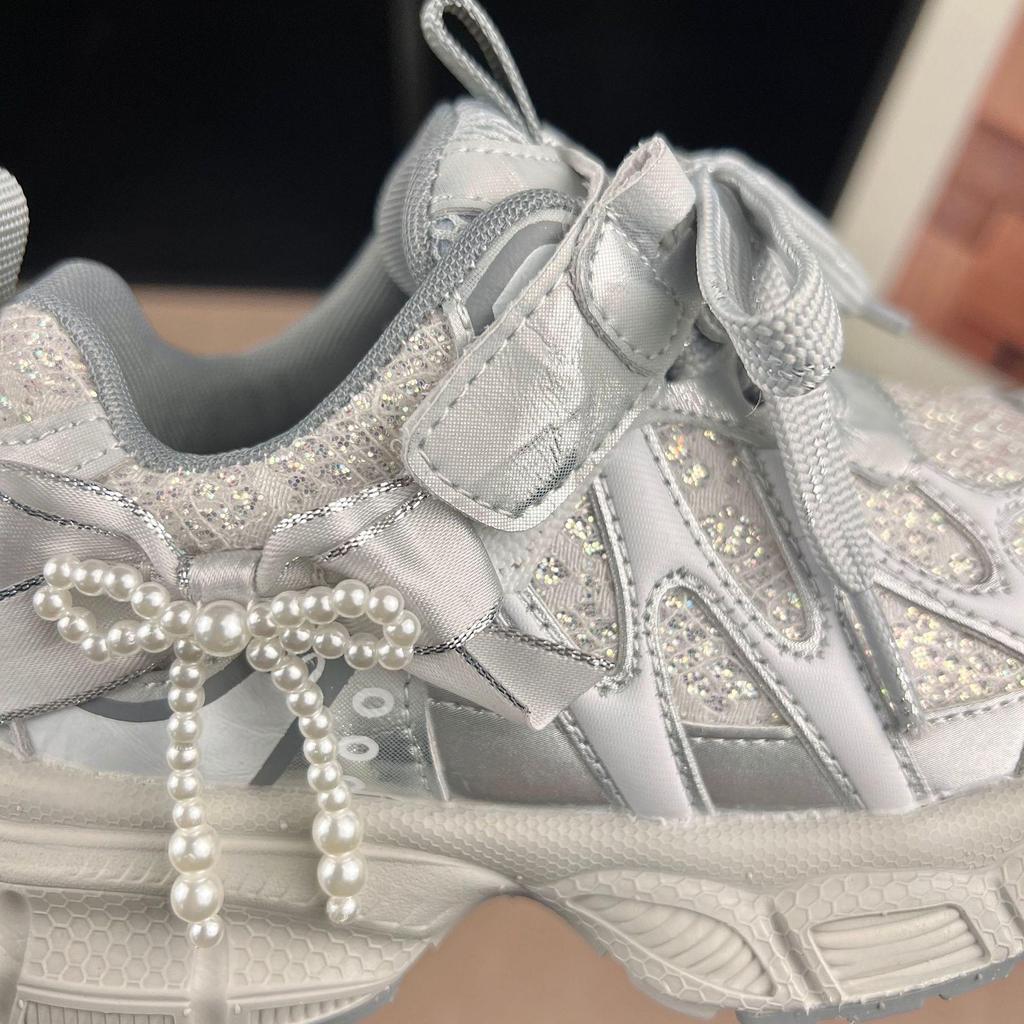 Kids' Stylish Rhinestone Running Shoes - Lightweight, Breathable Korean Style for Girls (Spring/Autumn 2026)