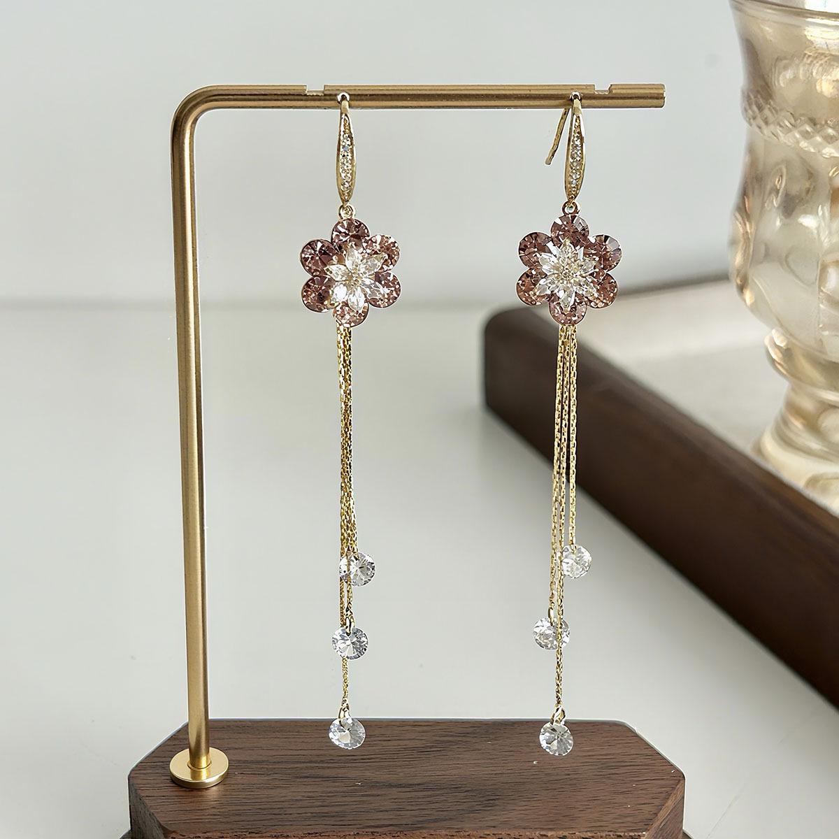 

2025 Elegant Tassel Earrings: Luxury Rhinestone-Inlaid Design for Women - Versatile and Fashionable