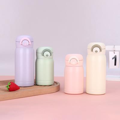 Schlichter und stylischer Mini-Taschenbecher, Thermosbecher aus Edelstahl für Männer und Frauen, hochwertiges Aussehen, tragbarer Hüpfbecher