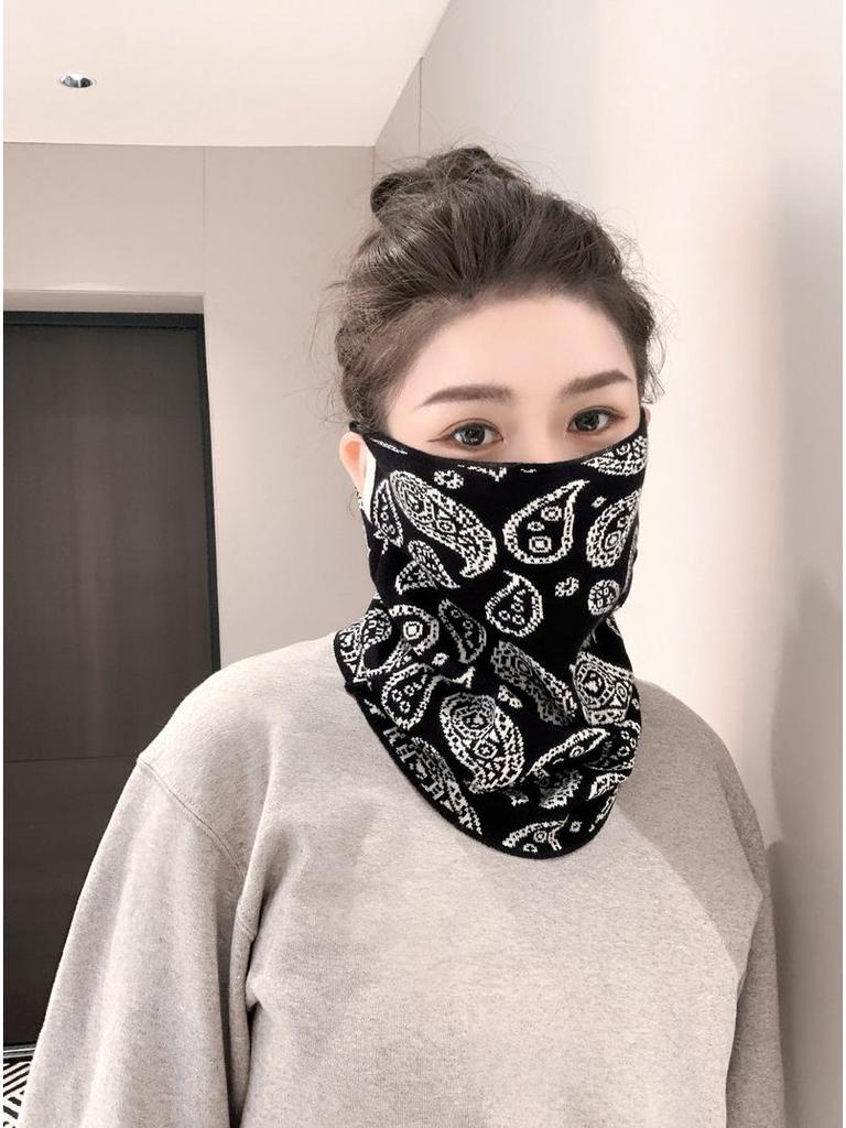 Knitted Jacquard Wool Face Mask: Warm, Versatile Neck Protector and Scarf for Autumn/Winter, Dustproof and Windproof for Outdoor Cycling.