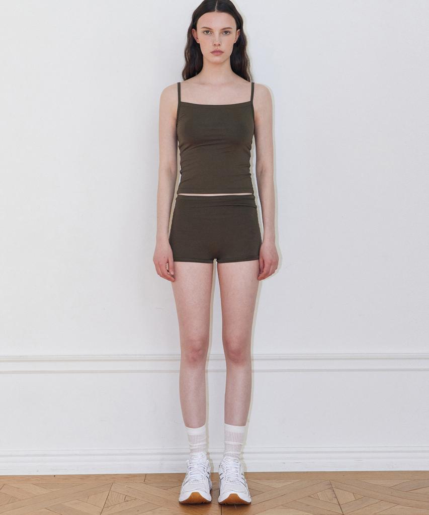 LADY VOLUME Eris Shorts (Kahki)