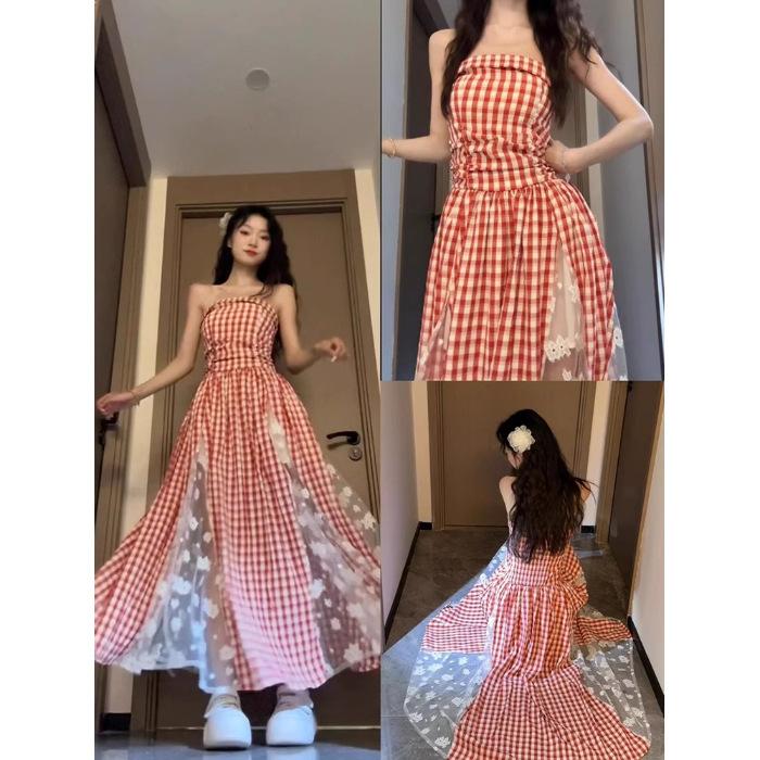 Seaside vacation tube top suspender dress new unique and beautiful blue grid splicing lace dress women's summer