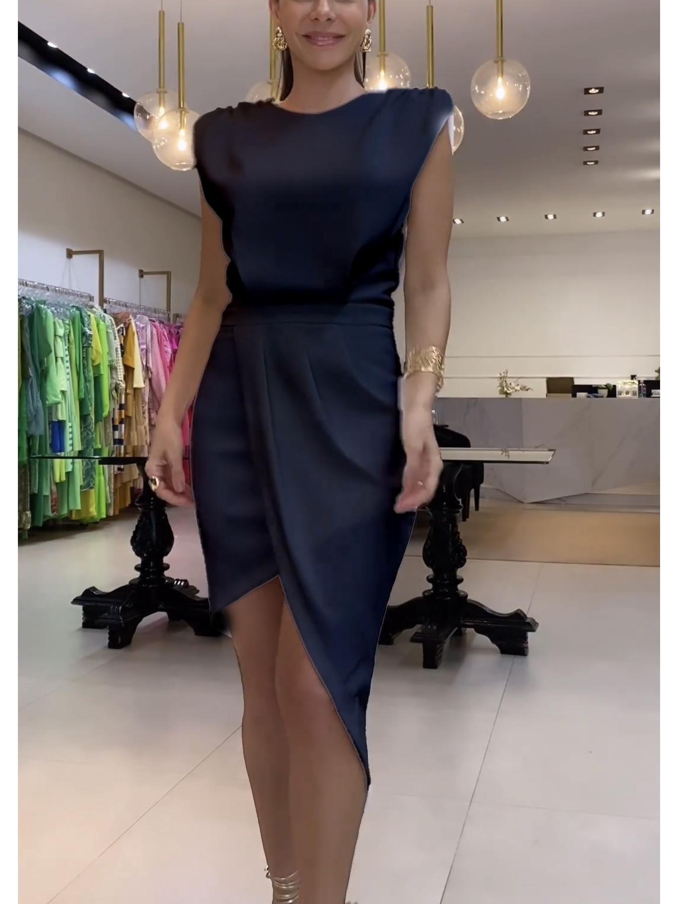 

Асимметричное европейско-американское пригородное платье без рукавов с юбкой на бедрах Extra Large чёрный