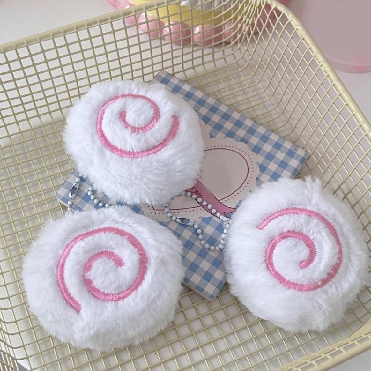 Plush Fish Cake Keychain Hanging Ornament for Fish Enthusiasts Handmade Key Chain Jewelry Decorative Fish Accessory