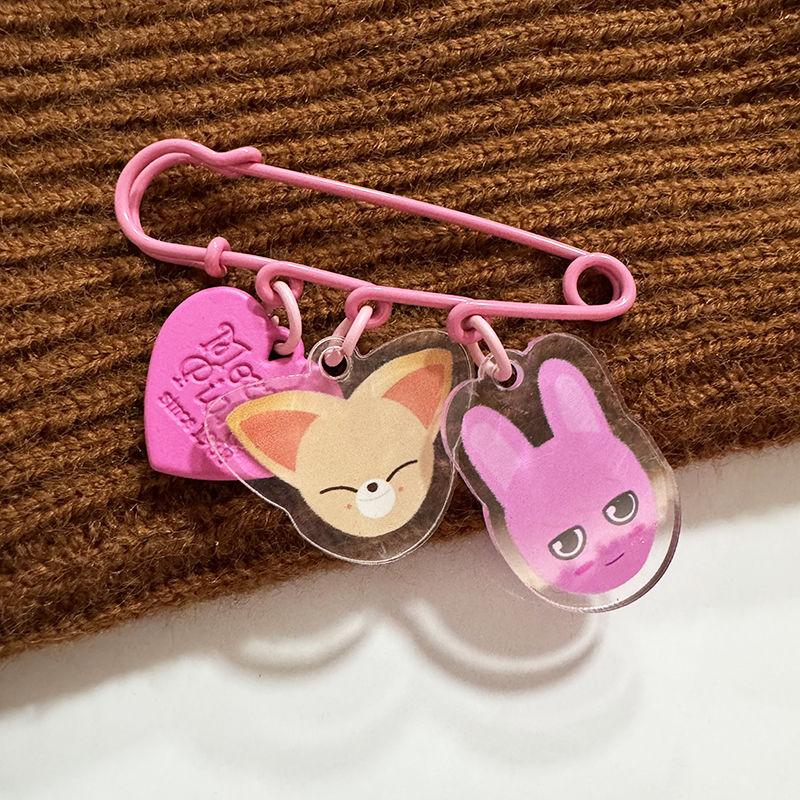 SKZOO cartoon featuring the same acrylic double pin keychain accessories pendant accessories around great for daily use