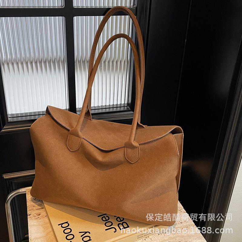Autumn and winter suede big bag women's 2025 new trendy fashion retro tote bag simple large capacity armpit bag