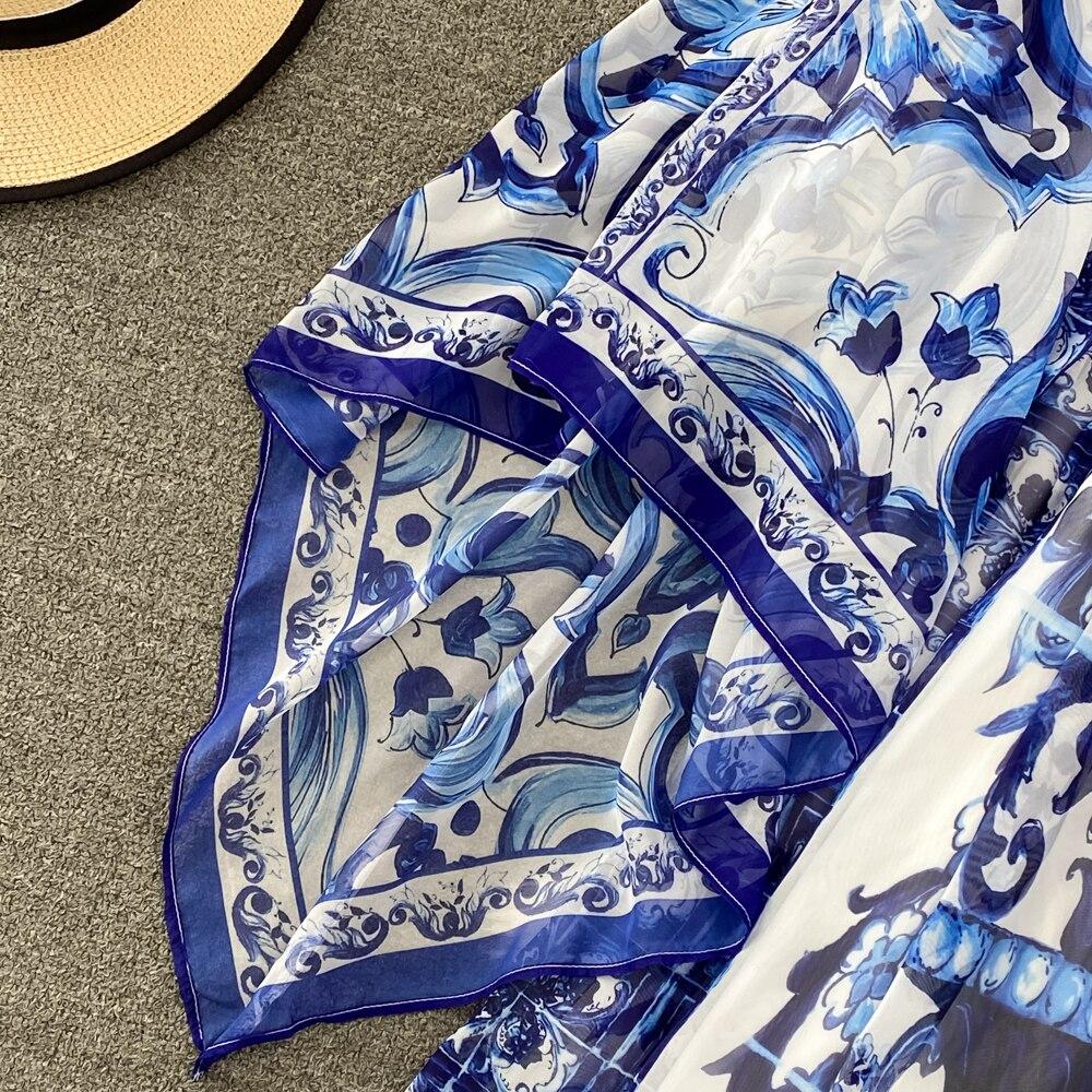 Retro Palace Wind Round Collar Bell Sleeve Loose Blue and White Porcelain Printed  Dress Elegant Temperament Large Skirt