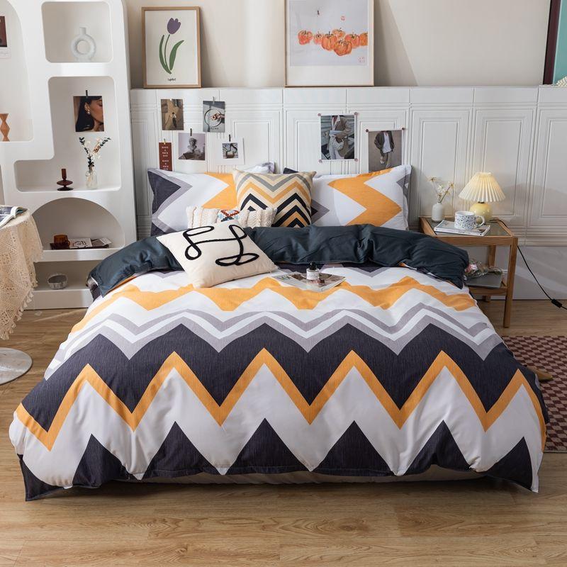 Four Seasons Bedding Set 4pcs Brushed Bedclothes Household Student Printed Bed Sheet Duvet Cover Pillowcases for King Queen Beds