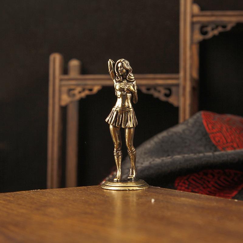 Brass Modern Beauty Statue Ornaments Desktop Office Bedroom Desktop Handicrafts Beauty Art Simulation Model Ornament Collection
