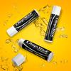 ChapStick Clásico (3 cuenta) Tubo de Bálsamo Labial con Sabor Protector de Piel Sabor Original, Paquete de 3 (Paquete de 1)