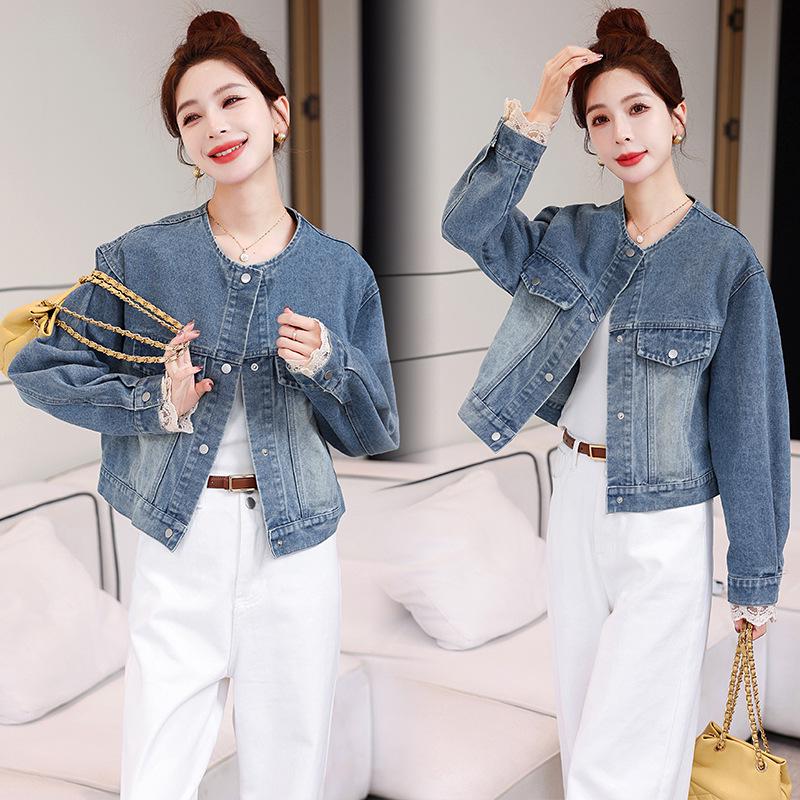 

Весна 2025 Женская джинсовая куртка с круглым вырезом и кружевной вставкой - Дизайнерский укороченный топ (OU6785) XL (130-140 lbs)