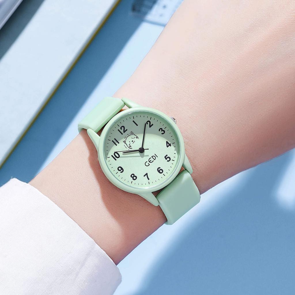 Candy Color Silicone Student Watch Compact Cartoon Round Dial Quartz Watch Ladies Waterproof Watch