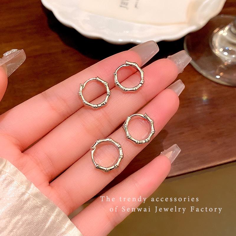 Two pairs of cold wind bamboo earrings female design sense simple silver earrings earrings