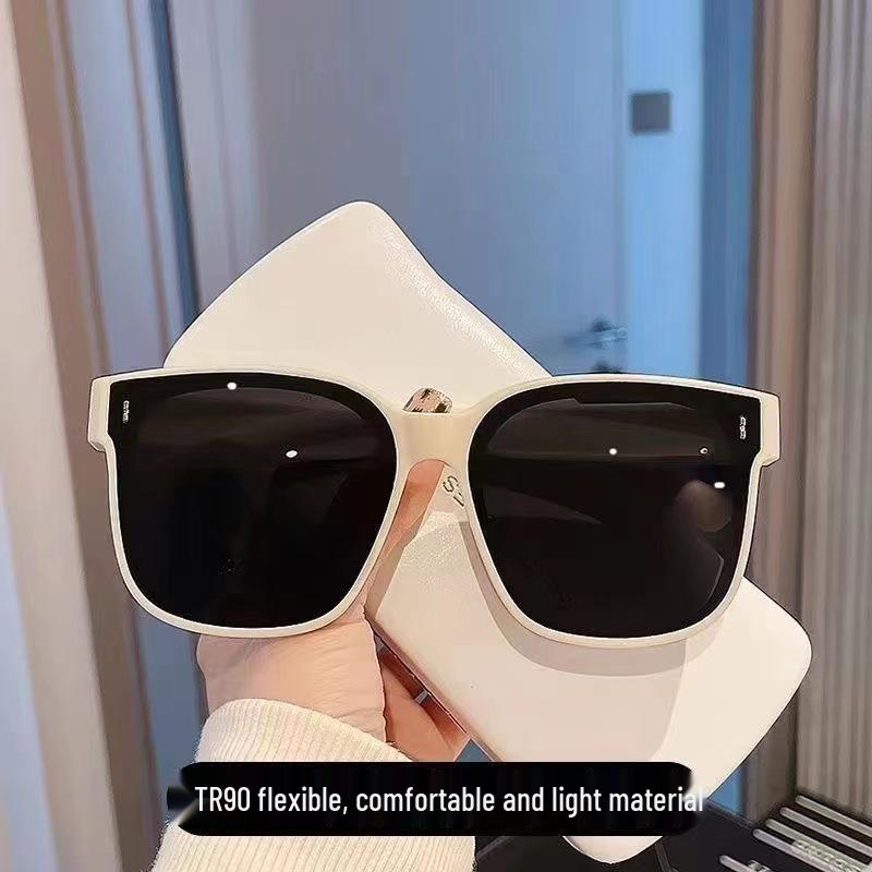 

Унисекс Поляризационные Солнцезащитные Очки для Близорукости: Модная корейская клипса двойного назначения для летней защиты от солнца.