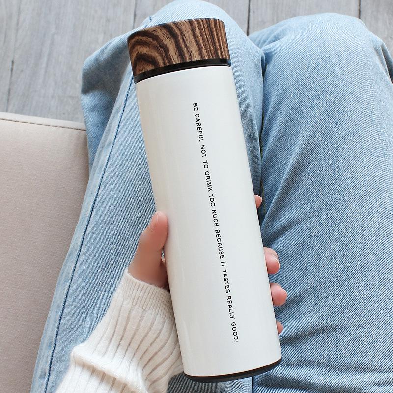 Трендова ізольована чашка для води з нержавіючої сталі з кришкою під дерево – Стильна корейська чашка для чаю для чоловіків, жінок, пар та студентів