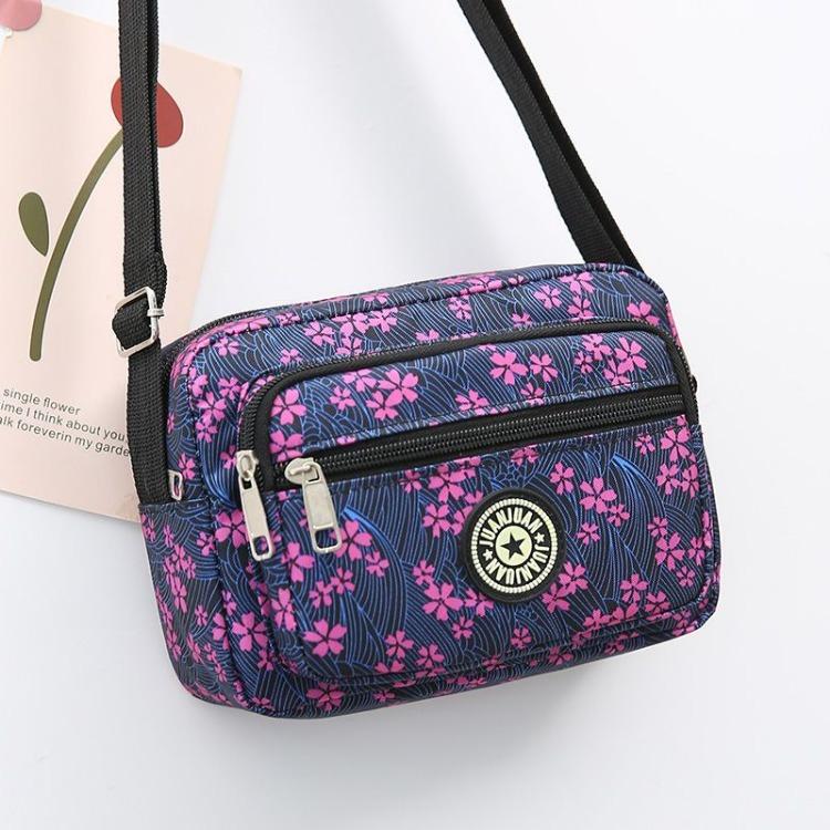 Korean Version Women's Shoulder Bag Sports and Leisure Bag Nylon Canvas Bag Multifunctional Crossbody Bag