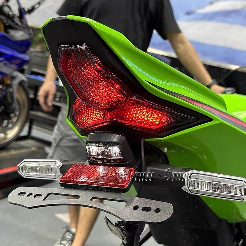 For KAWASAKI ZX4R ZX4RR ZX-4R ZX-4RR ZX 4R 4RR 2023 2024 Motorcycle Accessories License Plate Holder Tail Tidy Fender Eliminator