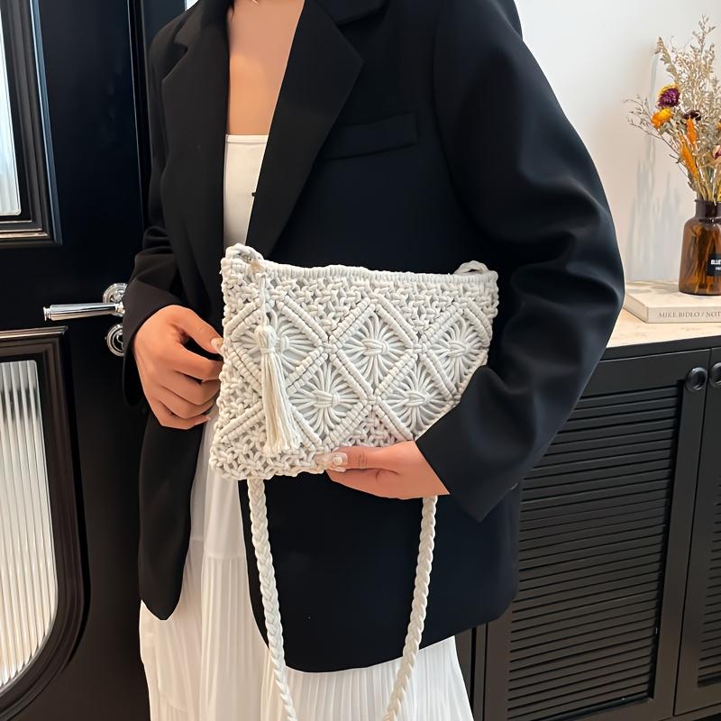 1pc Solid Color Bohemian Ethnic Style Woven Crossbody Bag, Fashionable Small Square Bag, Perfect for Beach Vacation and Shopping