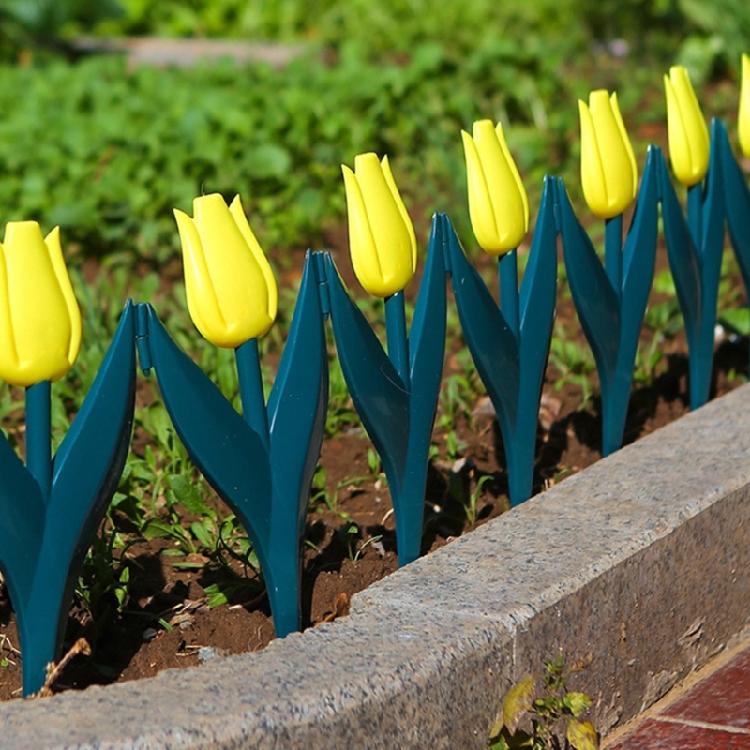 Decorative Tulips Flower Design Fence PVC Garden Fence for Interlocking of Yard and Pathway Borders Gardening Supply