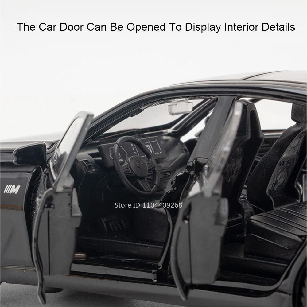 Scale 1:32 320i XM Car Model Toy Pull Back Sound Light Doors Opened High Simulation Miniature Models Educational Toys Gifts