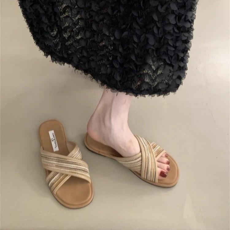 Bohemian Flat-bottomed Woven Cross-strapped Slippers for Women's Summer Wear 2025 New Design Niche Cool Slippers for Women