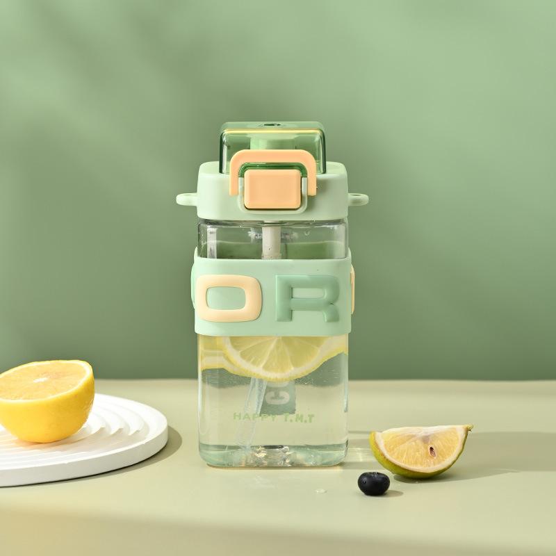 Water bottle Water cup Square space cup for children and students to go to school Sports kettle Heat-resistant belt lifting rope Large capacity straw