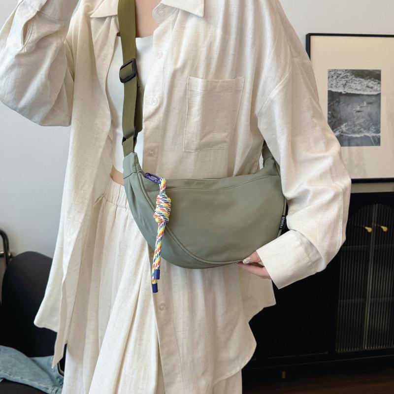 Nylon Cloth Casual Dumpling Bag Women's 2025 Autumn Korean Version Fashion Trend Shoulder Bag High Sense Simple Messenger Bag