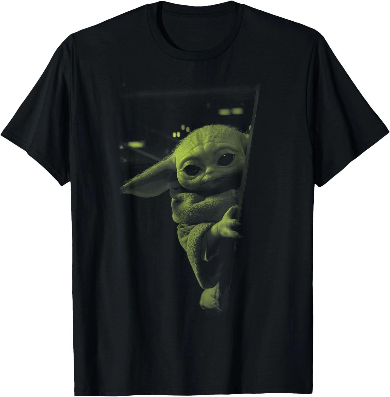 Star Wars: The Mandalorian Grogu Watching T-Shirt L
