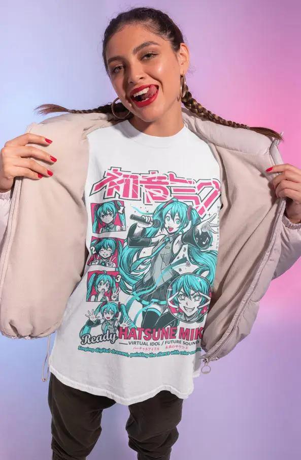 Hatsune Miku O Som do Futuro Anime Gráfico Camiseta de Algodão para Mulheres Verão 2026 Casual Estilo de Rua Manga Curta Preta