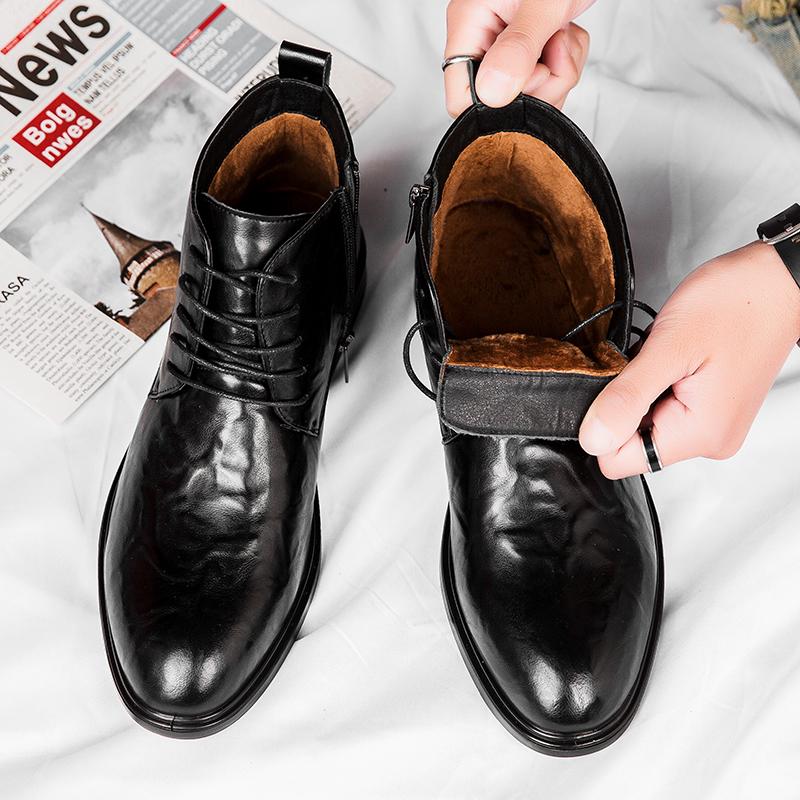 

МодаМужские высокие повседневные кроссовки Натуральная кожа Мужские теплые лоферы Обувь Мужские туфли для вождения Горячая распродажа Мокасины Обувь ручной работы 44