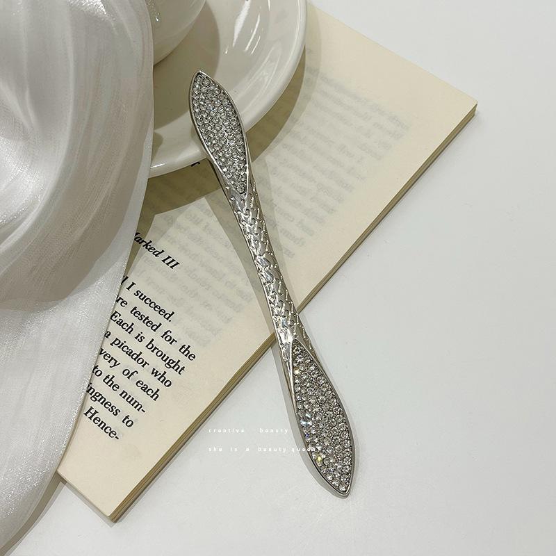 Exquisite Vintage-Inspired Tassel Hairpin for Women - Elegant Hanfu Cheongsam Style Headdress