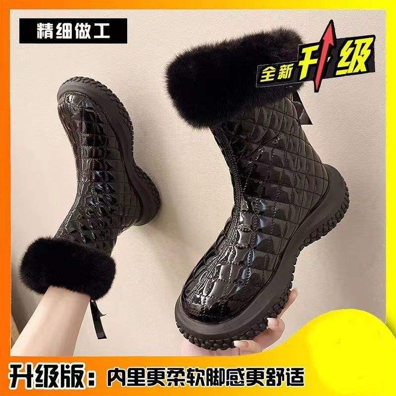 

Large velvet winter thickened snow boots women s waterproof and non-slip flat-bottomed Northeast large cotton shoes 2025 new thermal cotton boots 40