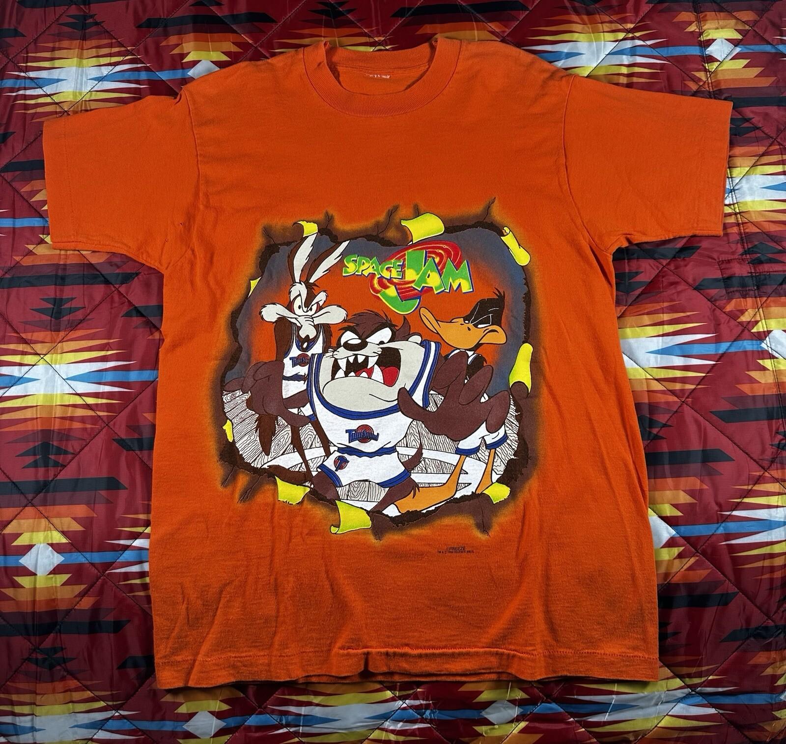 Freeze Vintage 90 s Looney Tunes Basketball Space Jam T  Size XL Orange USA Unisex T-Shirt M