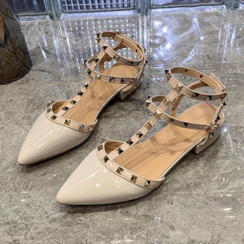 Fashion Low Heel Shoes Spring New Pointed Head Shallow Hollow Rivets with A Line with Anti-slip Wear-resistant Sandals