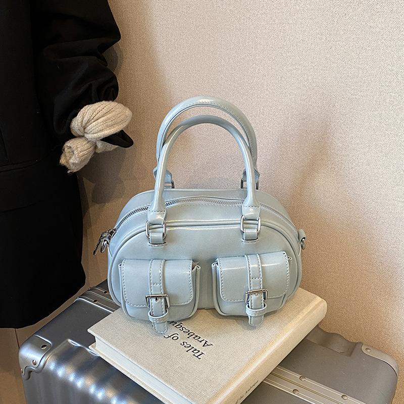 

Korean version of fashionable multi-pocket portable small square bag women s 2025 spring new simple small bag shoulder messenger bag синий