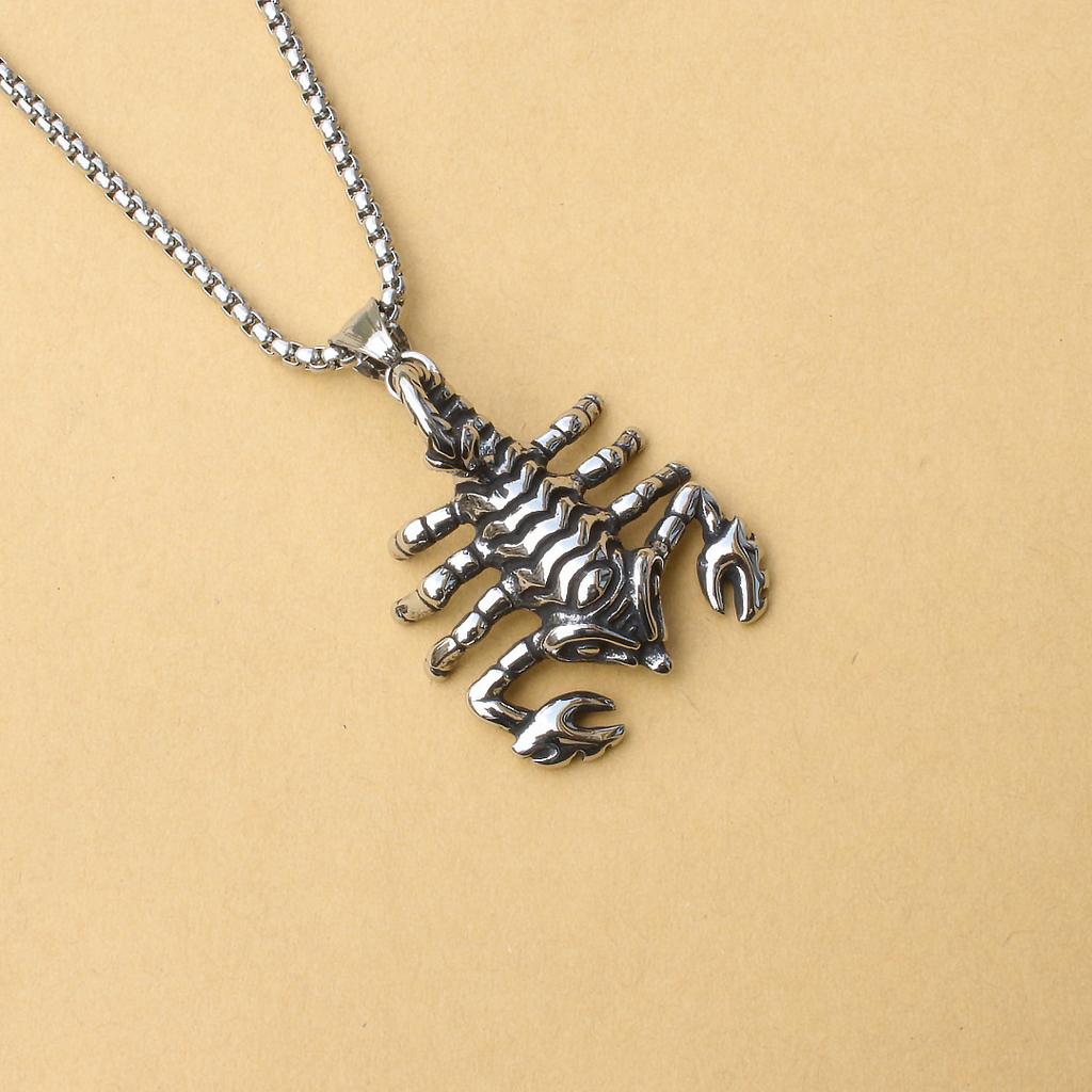 Naszyjnik z zawieszką w stylu vintage, Naszyjnik z zawieszką Skorpiona, Modna i wszechstronna męska zawieszka, Prezent dla mojego chłopaka