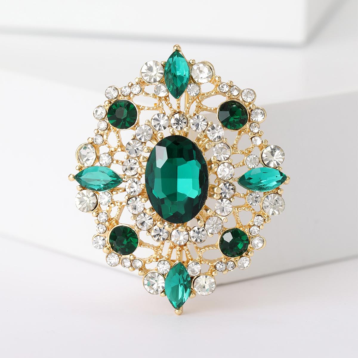 

Rhinestone Oval Brooch for Women Unisex Crystal Glass Pins Banquet Party Backpack Gifts Jewelry Accessories