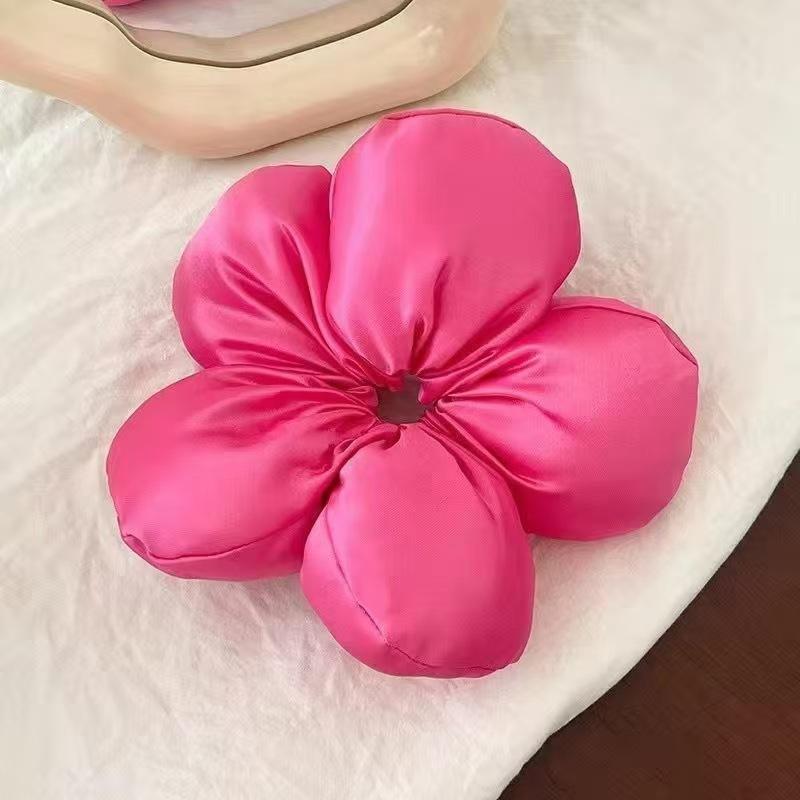 Women's Scrunchies Flower Hair Ties Three Dimensional Bread Hair Ties Large Intestine Fashion Hair Accessories Headwear